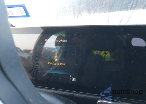 2022 Mercedes-Benz Glb 250 z USA, uszkodzony, nr VIN W1N4M4GB7NW230555